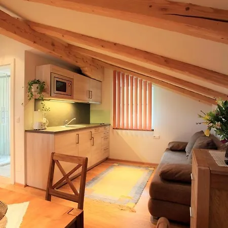 - Haus Sieberer Apartament Brixen im Thale